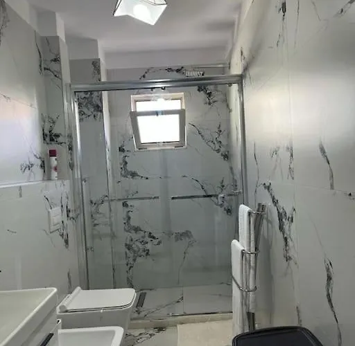 Apartamento Spacious Apartment-balcony-close Bus Station-self Checkin 24hr-30 Min Airport Tirana